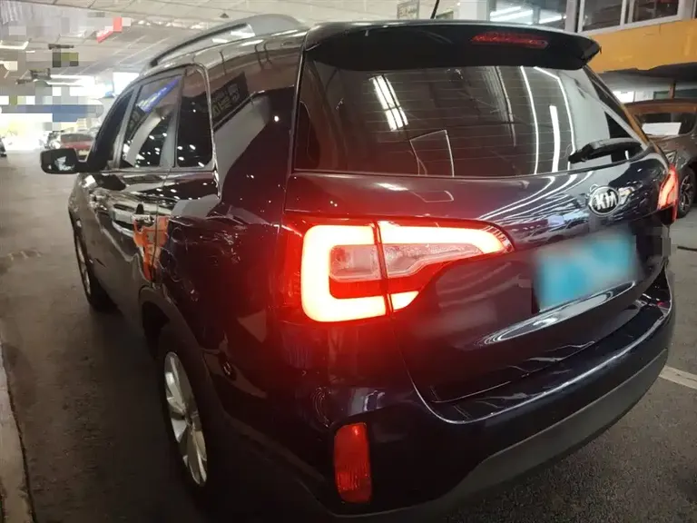 Kia Sorento 2.4 L 5-seat Gasoline Comfort CN-IV