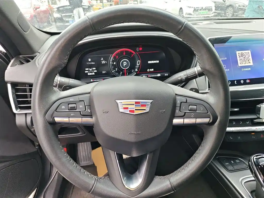 Cadillac CT5 28 T Luxury (Standard)