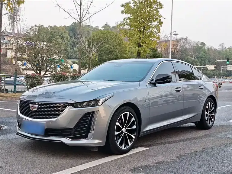 Cadillac CT5 28 T Luxury (Standard)