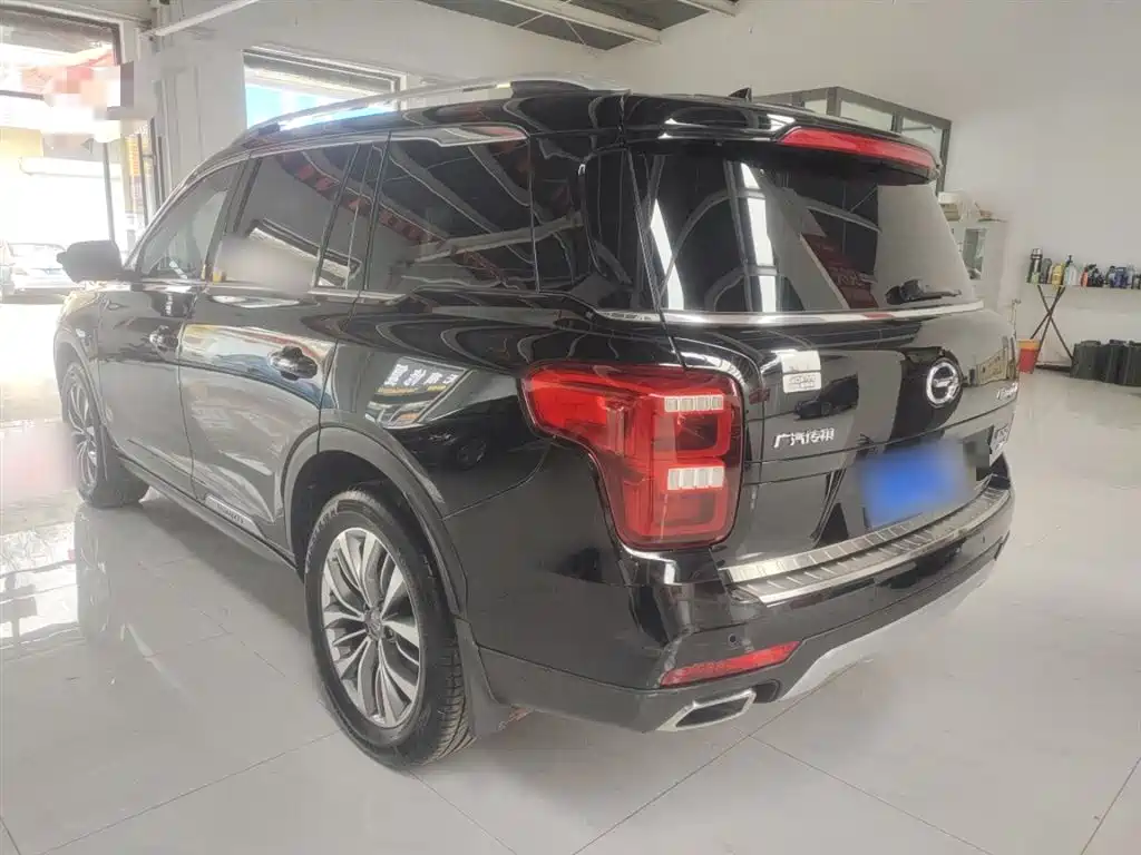 GAC Trumpchi GS8 320 T 2 WD Luxury Connected (7-seat)