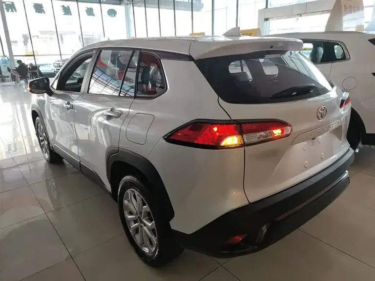 Toyota Frontlander 2.0 L CVT Comfort