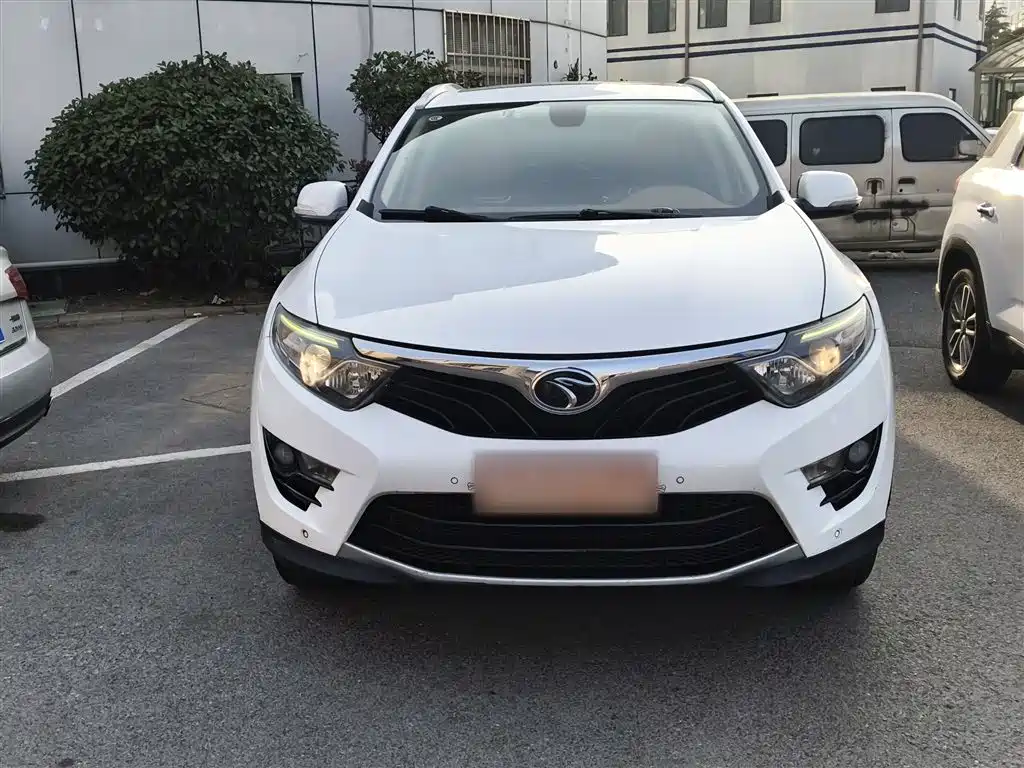 Soueast DX7 1.5 T Auto Glory