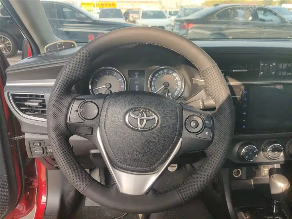 Levin 雷凌 2014款 1.8 GS CVT精英版