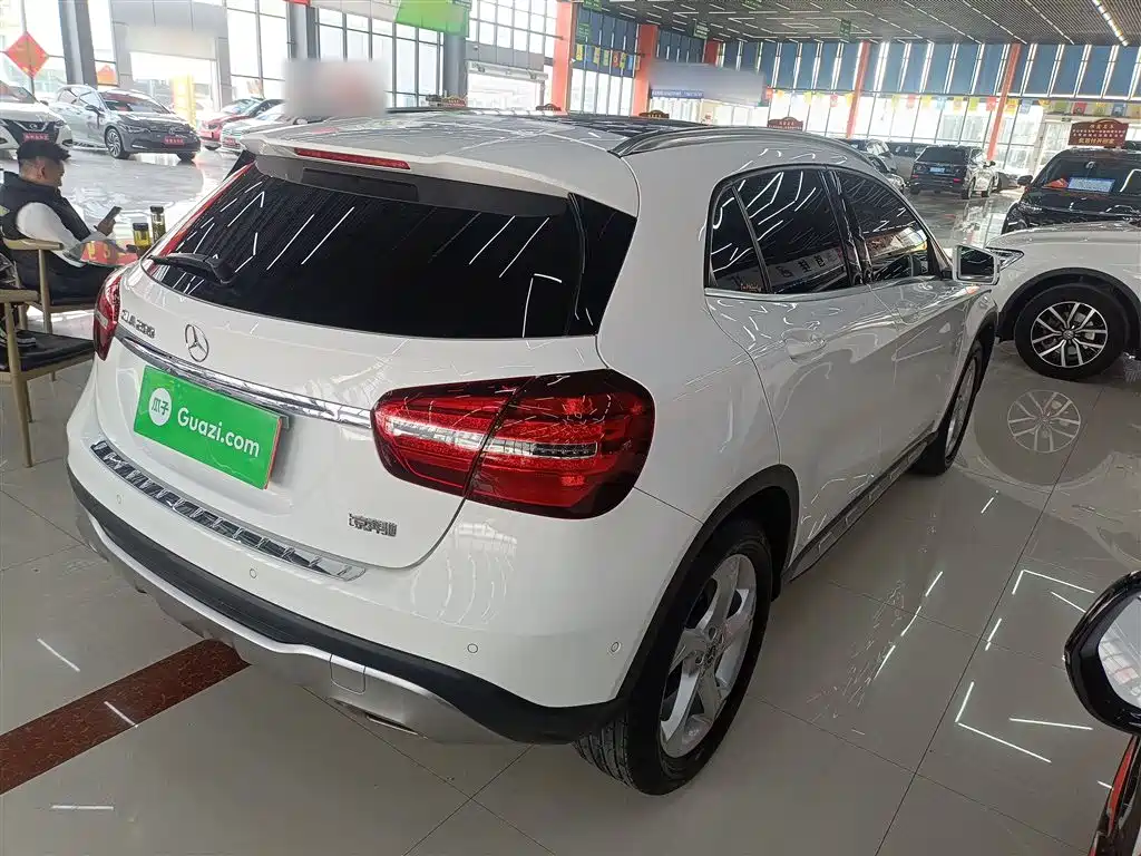 Mercedes-Benz GLA GLA 200 Dynamic