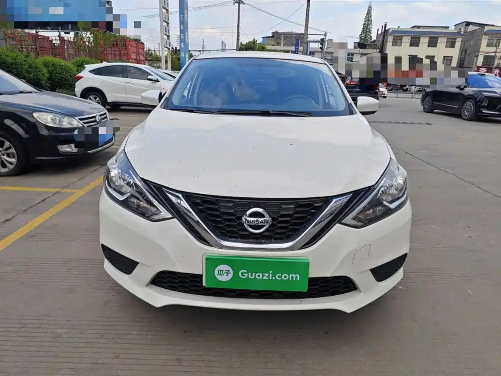 Sylphy Facelift Classic 1.6 XE CVT Comfort