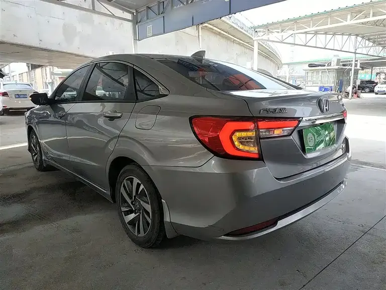 Honda Crider 180 Turbo CVT Luxury CN-V