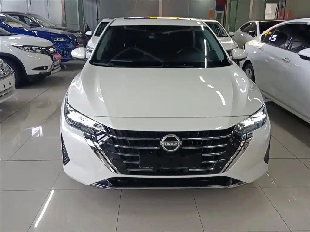 Sylphy 1.6 L CVT Joy