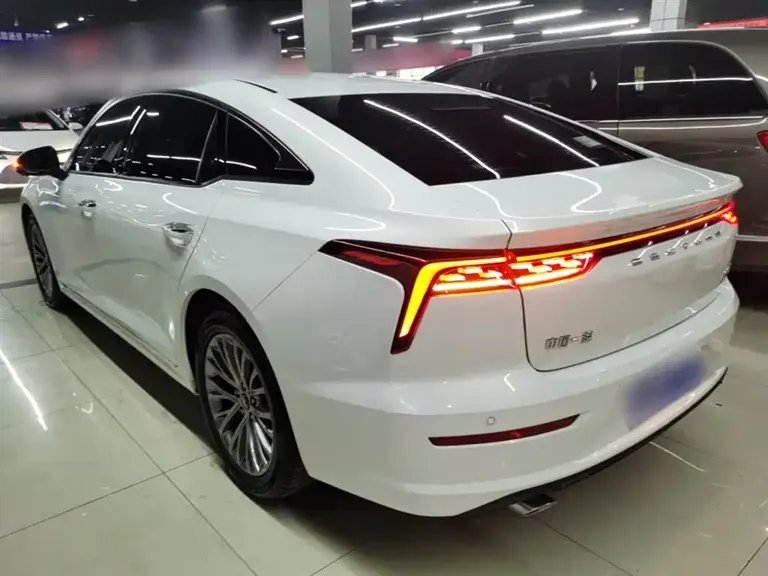 Besturn B70 3 rd Gen 1.5 T Auto Pleasure