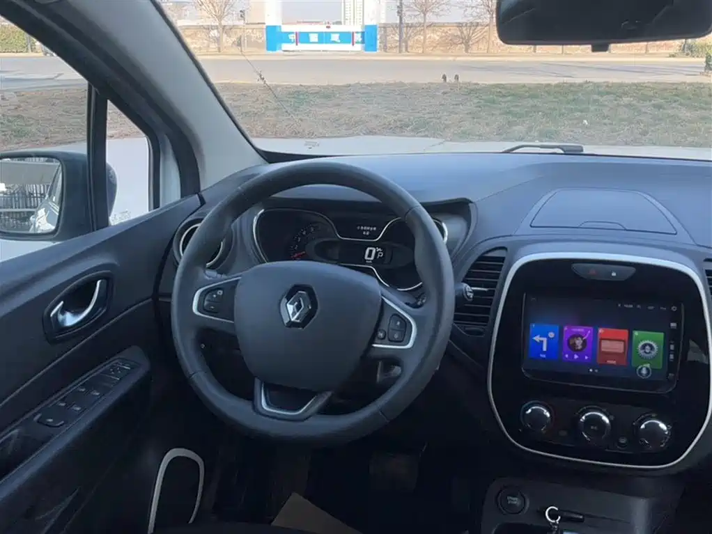 Captur TCe190 Urban Style