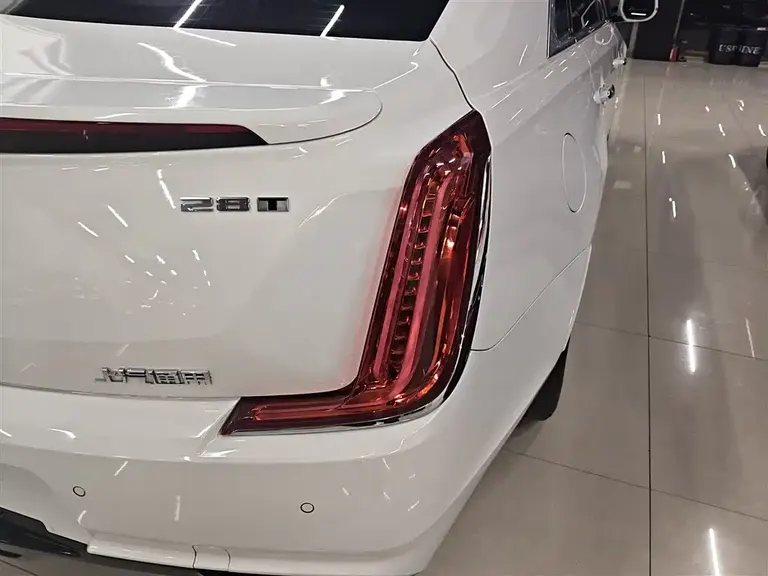 Cadillac XTS 28 T Elite