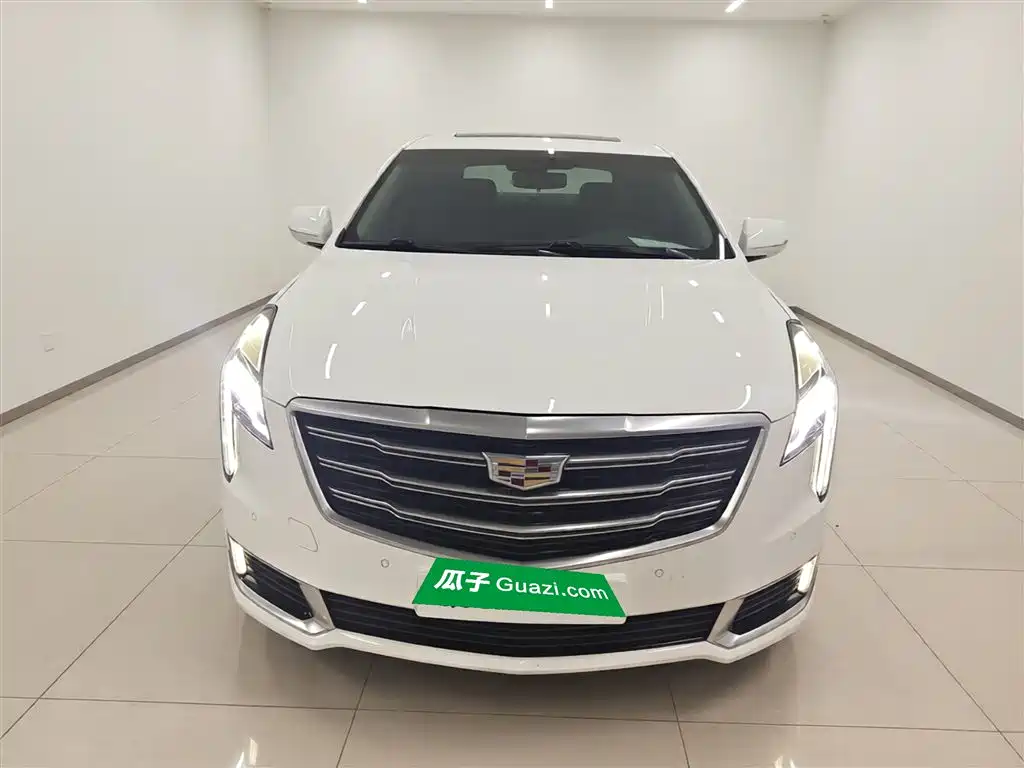 Cadillac XTS 28 T Elite