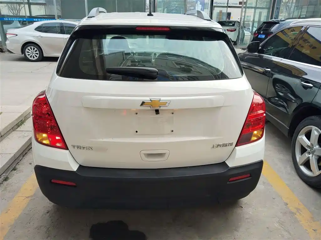 Tracker 1.4 T Auto 2 WD Comfort Sunroof