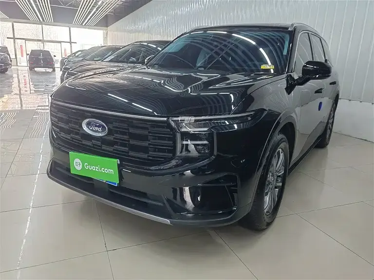 Ford Edge Edge L 2.0 T EcoBoost 2 WD 7-seat Fashion