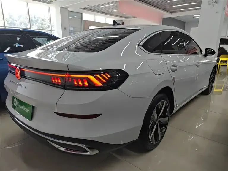 Volkswagen Lamando Lamando L 280 TSI DSG Spicy Cool