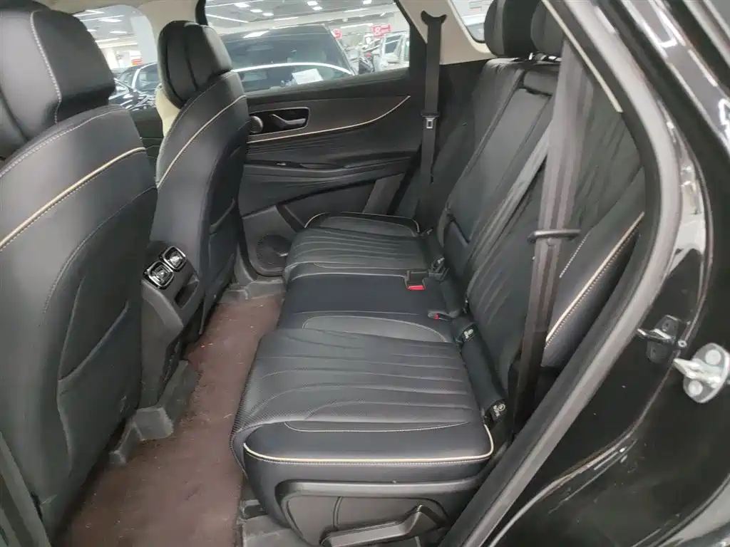 Tiggo 9 2.0 T DCT 2 WD Leading 5-seat