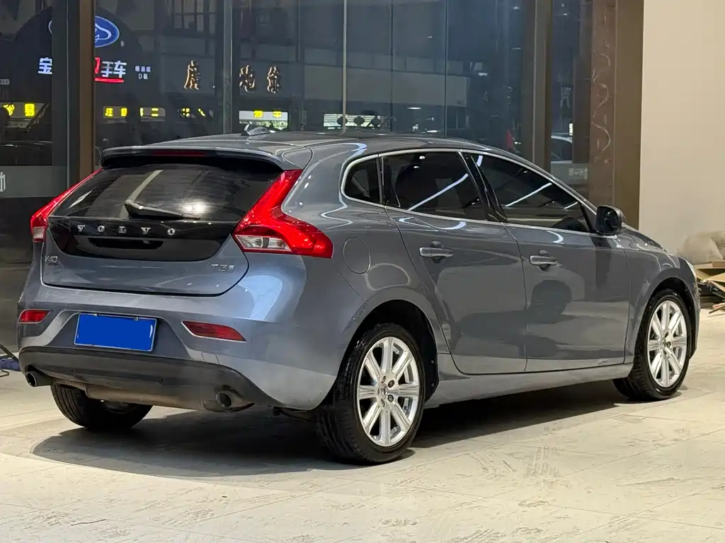 Volvo V40 T3 Smart Ease