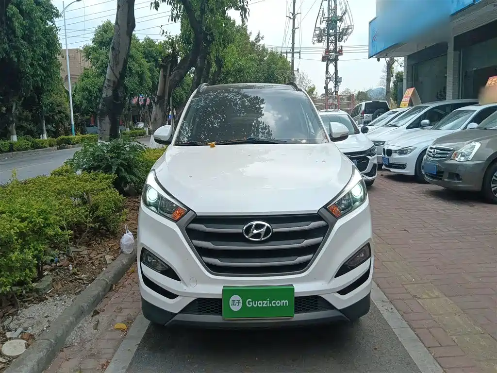 Tucson 1.6 T DCT 2 WD Intelligent