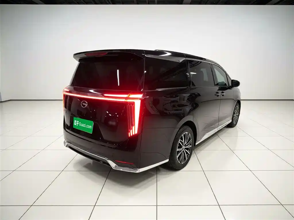 GAC Trumpchi M8 Master Series 400 T Supreme