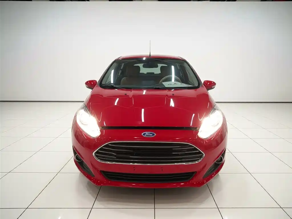 Fiesta Hatchback 1.5 L Auto Fashion