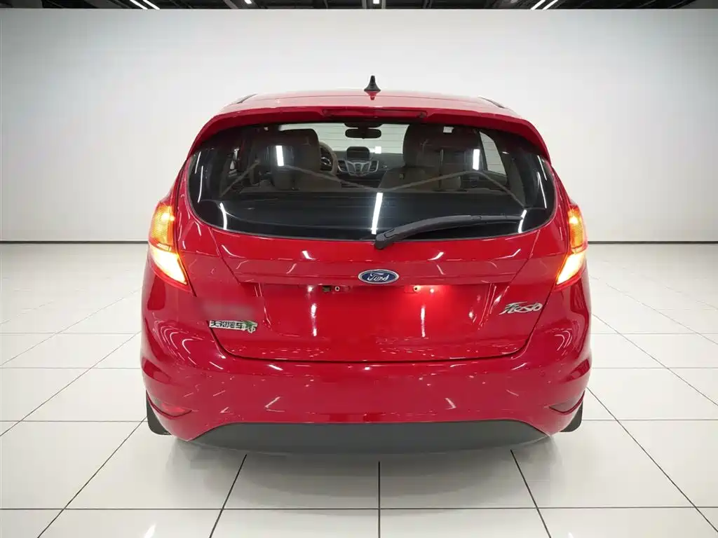 Fiesta Hatchback 1.5 L Auto Fashion