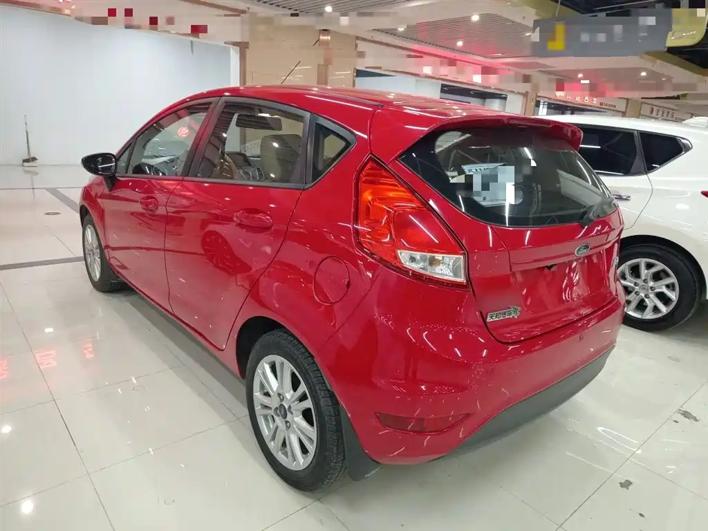 Fiesta Hatchback 1.5 L Auto Fashion