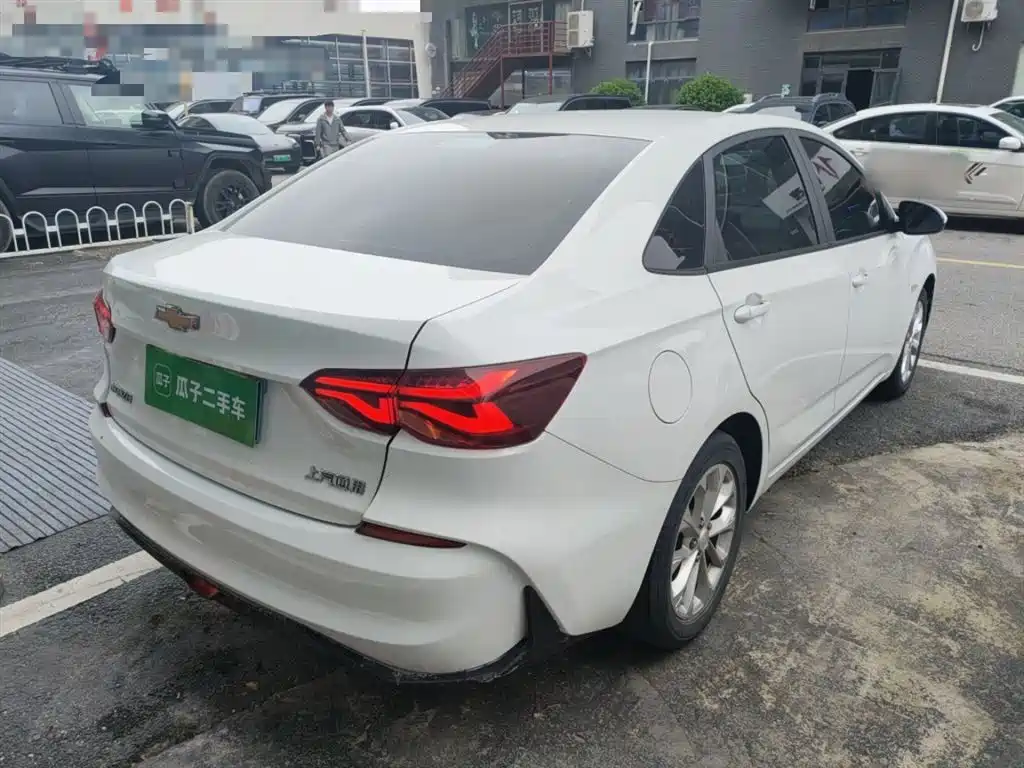 Monza 1.5 L DCT Pleasure