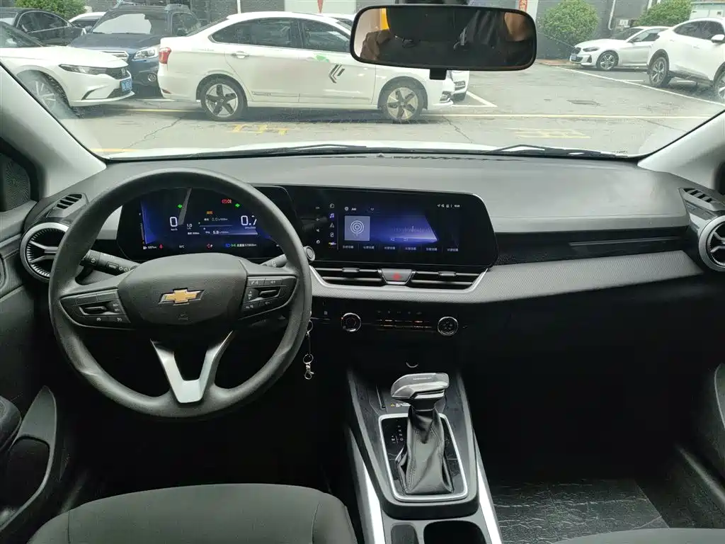 Monza 1.5 L DCT Pleasure
