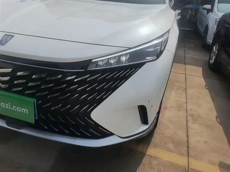 Roewe RX5 1.5 T Superior