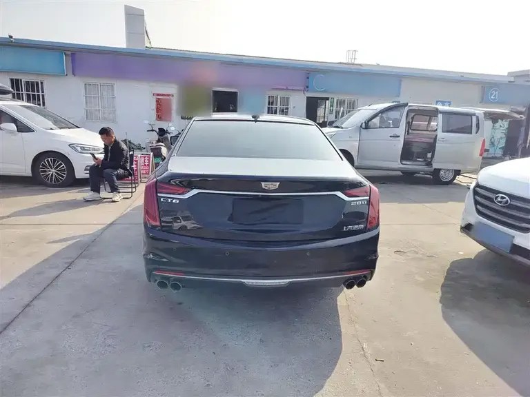 Cadillac CT6 28 T Luxury