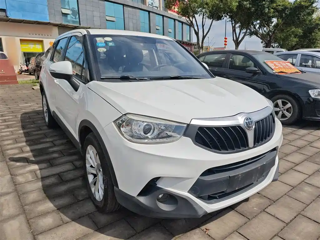 Brilliance V3 1.5 L Manual Comfort