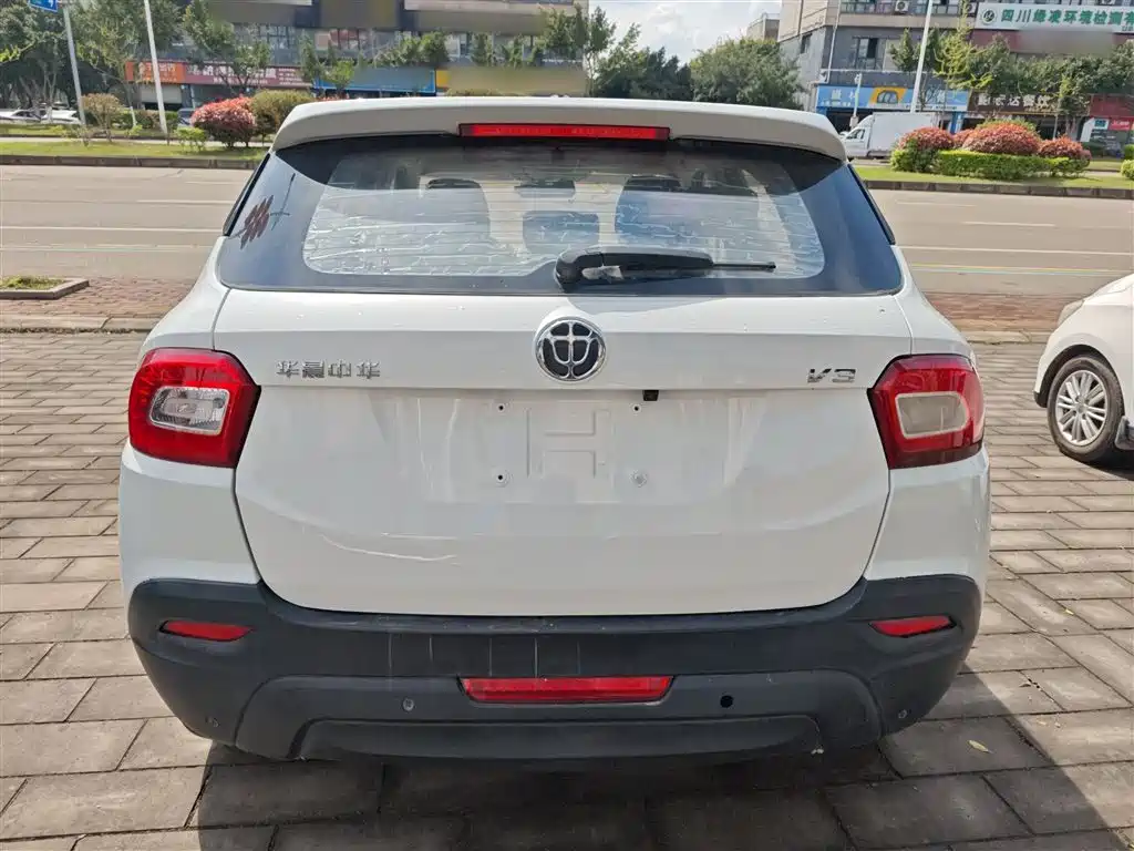 Brilliance V3 1.5 L Manual Comfort
