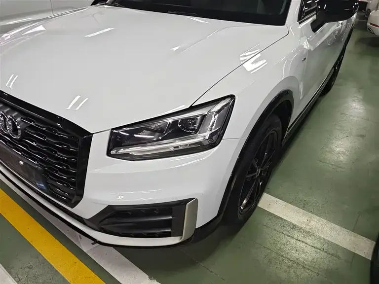 Audi Q2 L 35 TFSI Fashion Dynamic