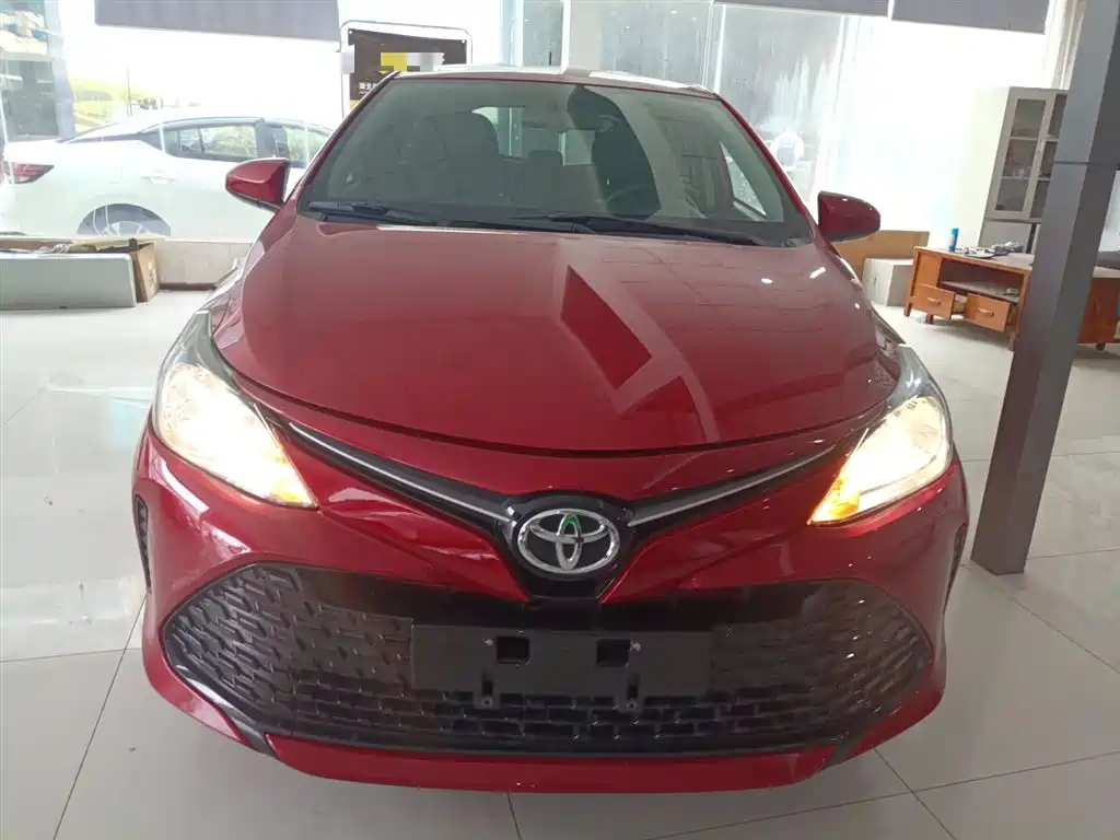 Vios FS 1.5 L CVT Sharp Speed