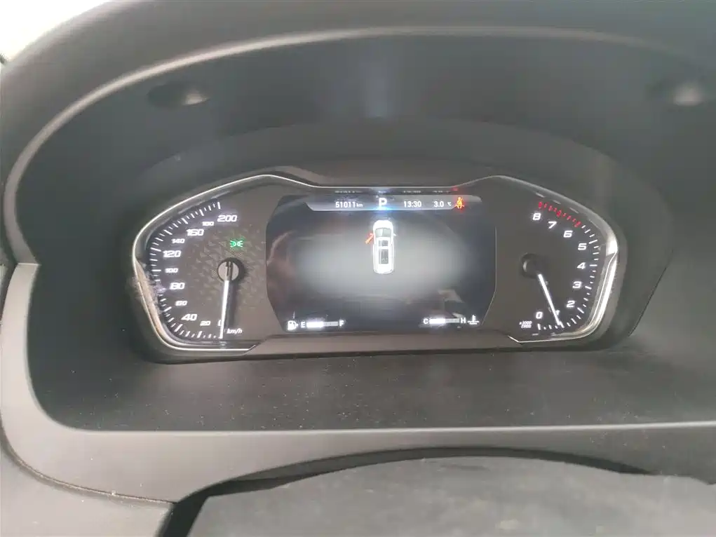 Maxus G20 大通G20 2023款 改款 PLUS 2.0 T 汽油自动豪华版