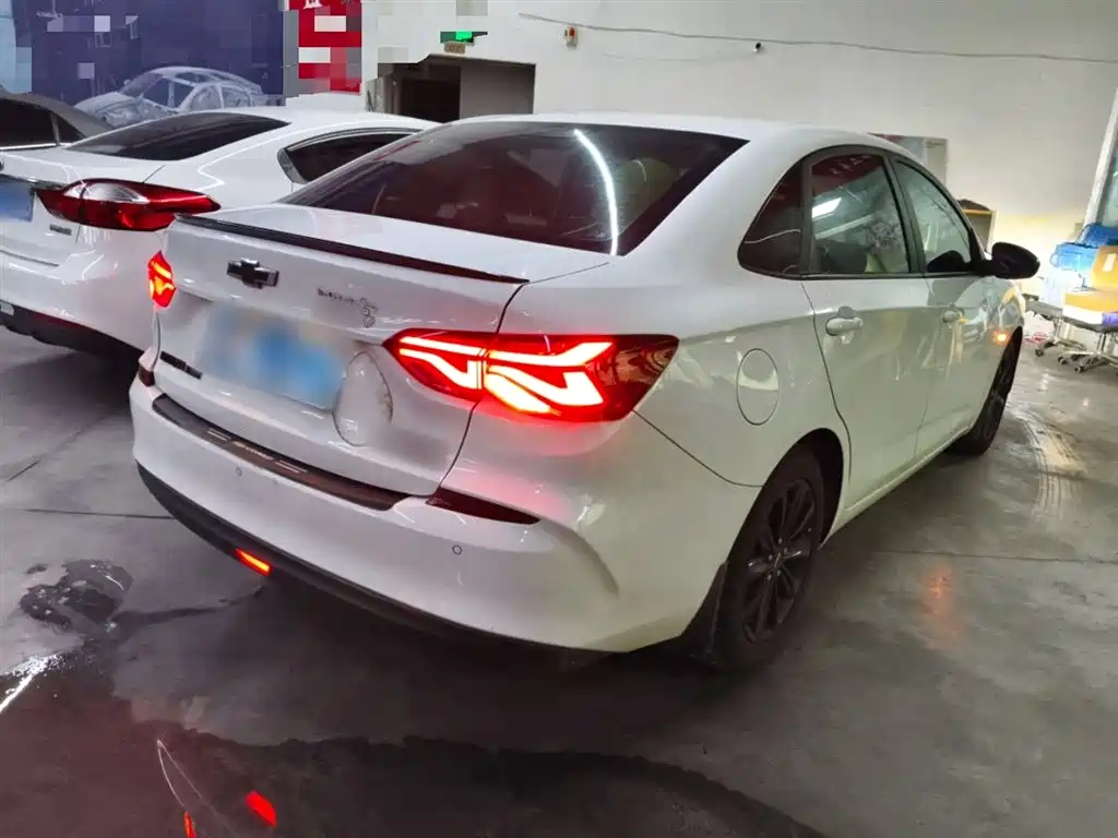 Monza Mild Hybrid Redline 320 T DCT Brisk