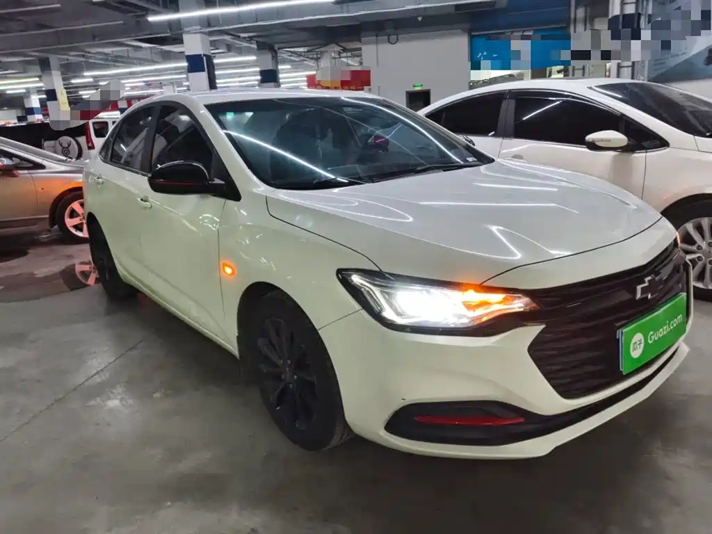 Monza Mild Hybrid Redline 320 T DCT Brisk
