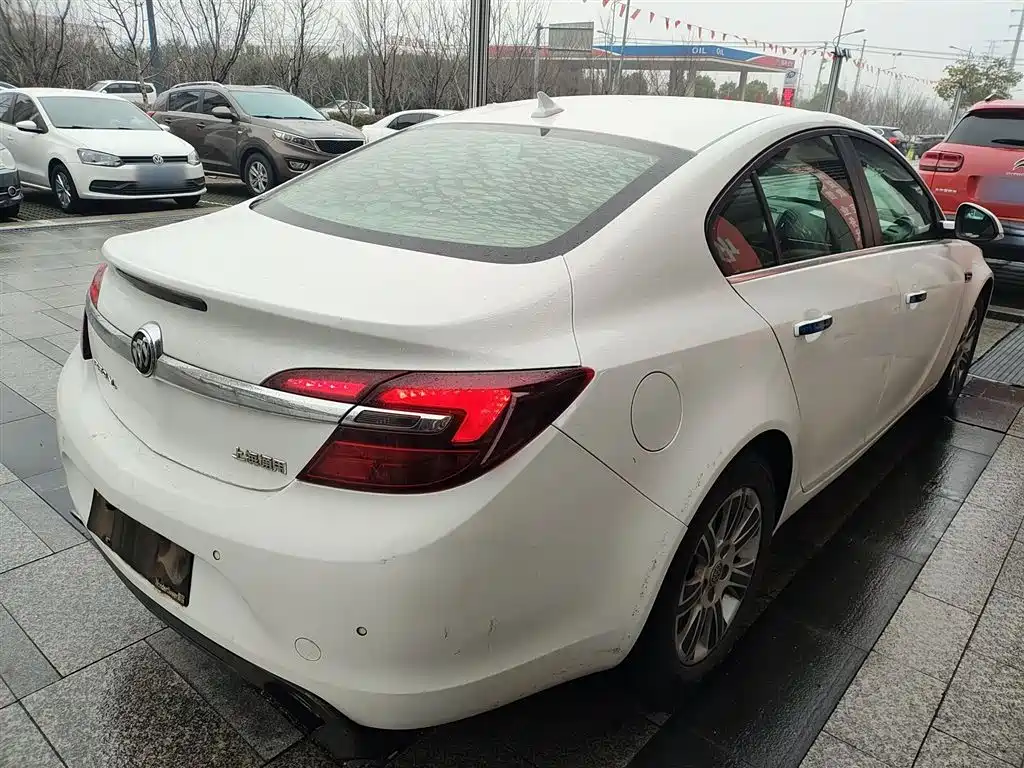 Regal 2.0 L Leading Fashion