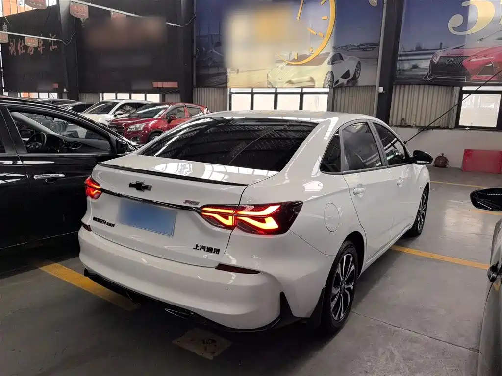 Monza Mild Hybrid RS 330 T Auto Smooth