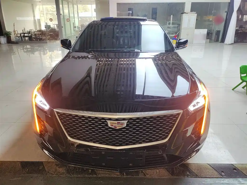 Cadillac CT6 28 T Style