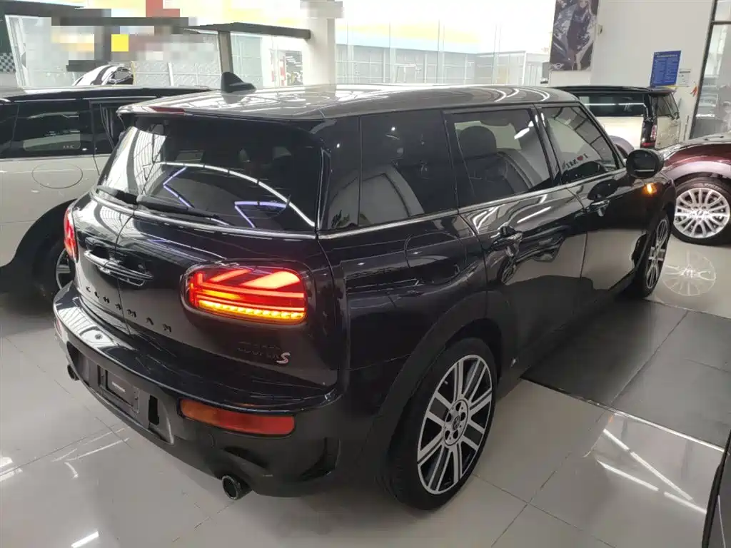 MINI CLUBMAN Facelift 2.0 T COOPER S Connoisseur