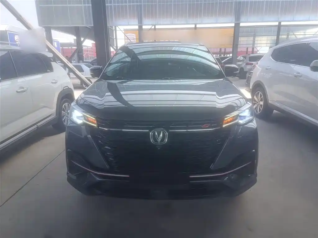 Changan CS55 PLUS Blue Whale 1.5 T DCT Distinguished