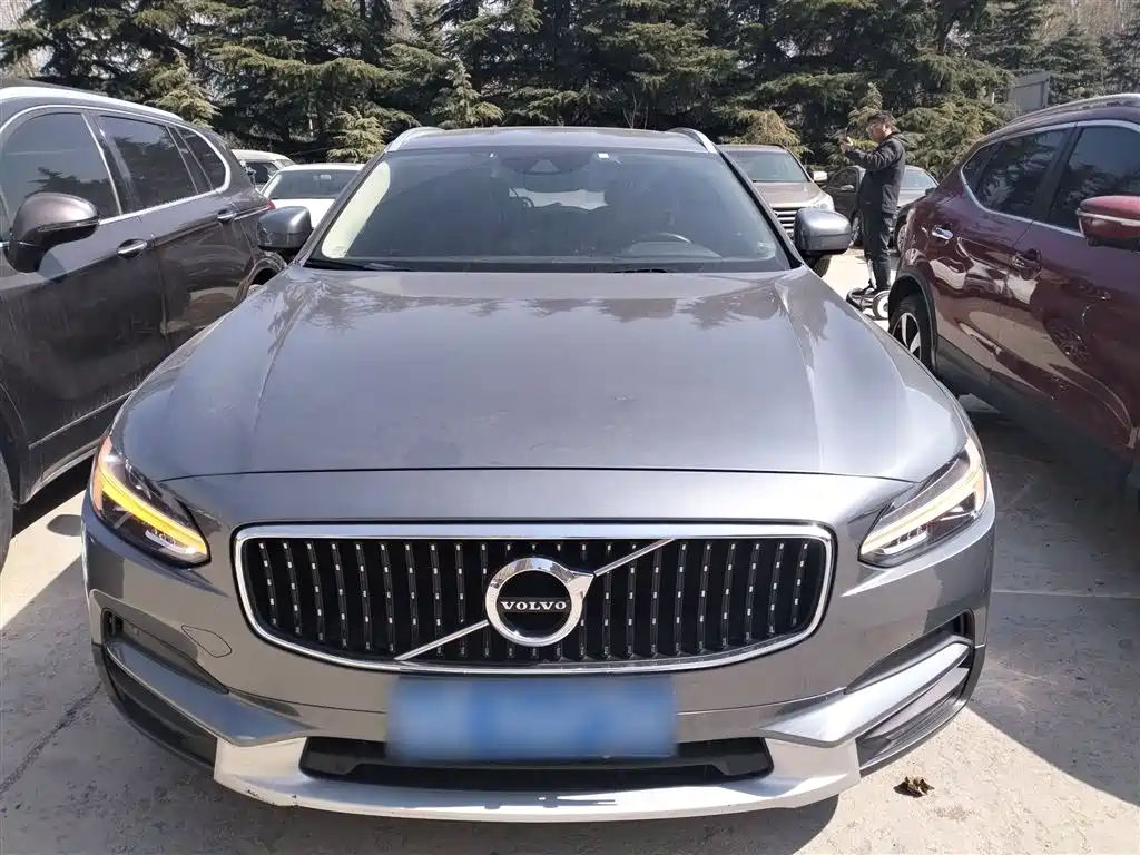 Volvo V90 沃尔沃V90 2020款 改款 Cross Country T5 AWD 智远版