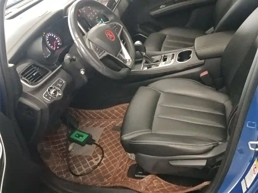 Song MAX 1.5 T Auto Connected Elite 7-seat