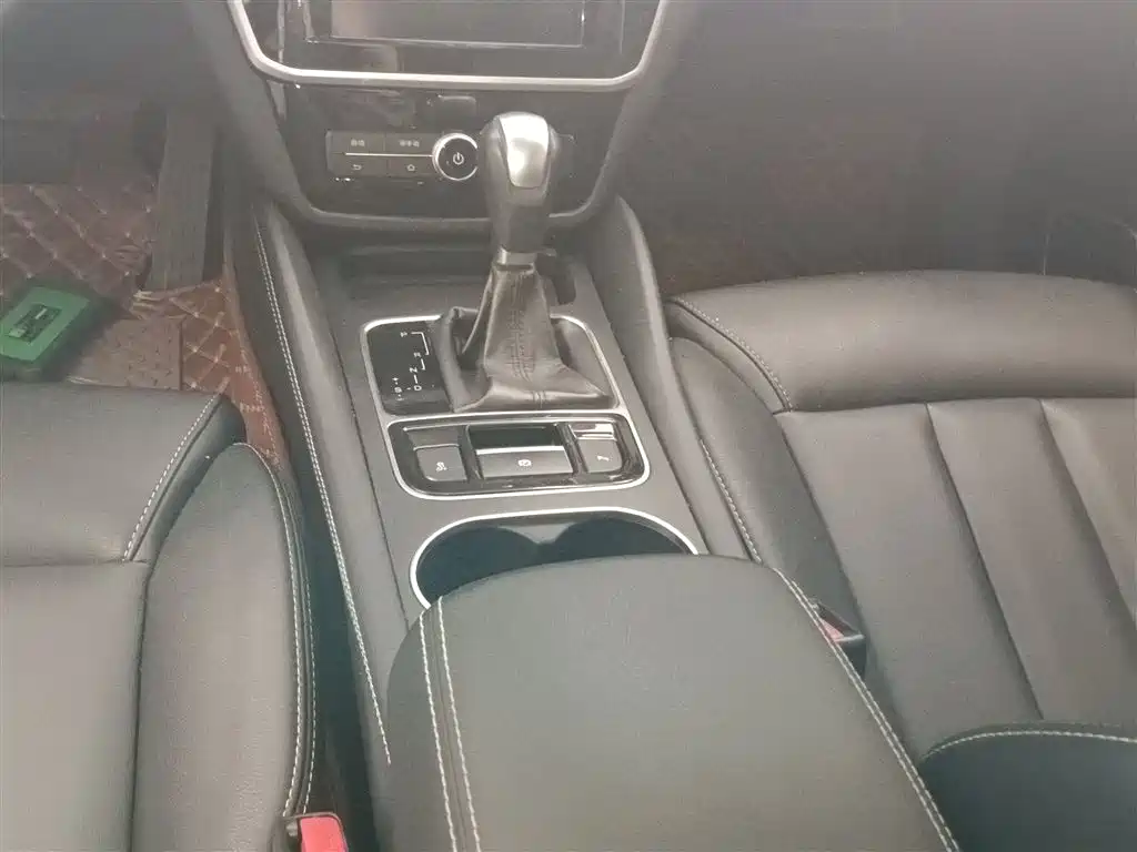 Song MAX 1.5 T Auto Connected Elite 7-seat