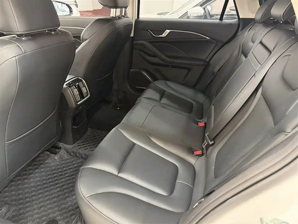 Besturn B70 3 rd Gen 1.5 T Auto Smooth Enjoyment