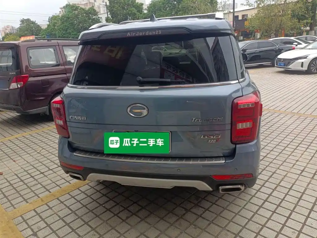 GAC Trumpchi GS8 320 T 2 WD Luxury Connected (7-seat)