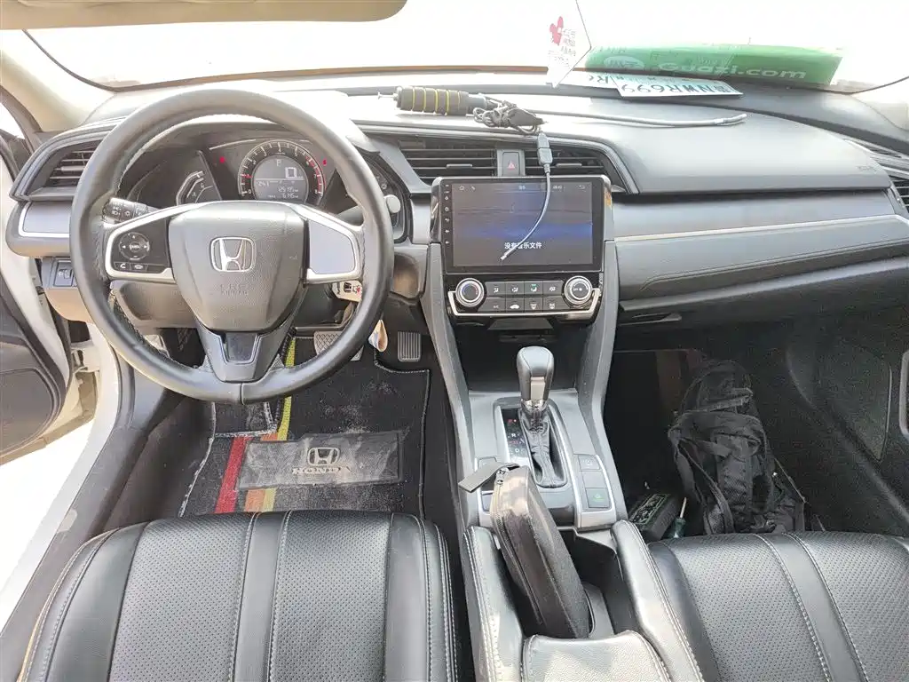 Civic 180 TURBO CVT Comfort