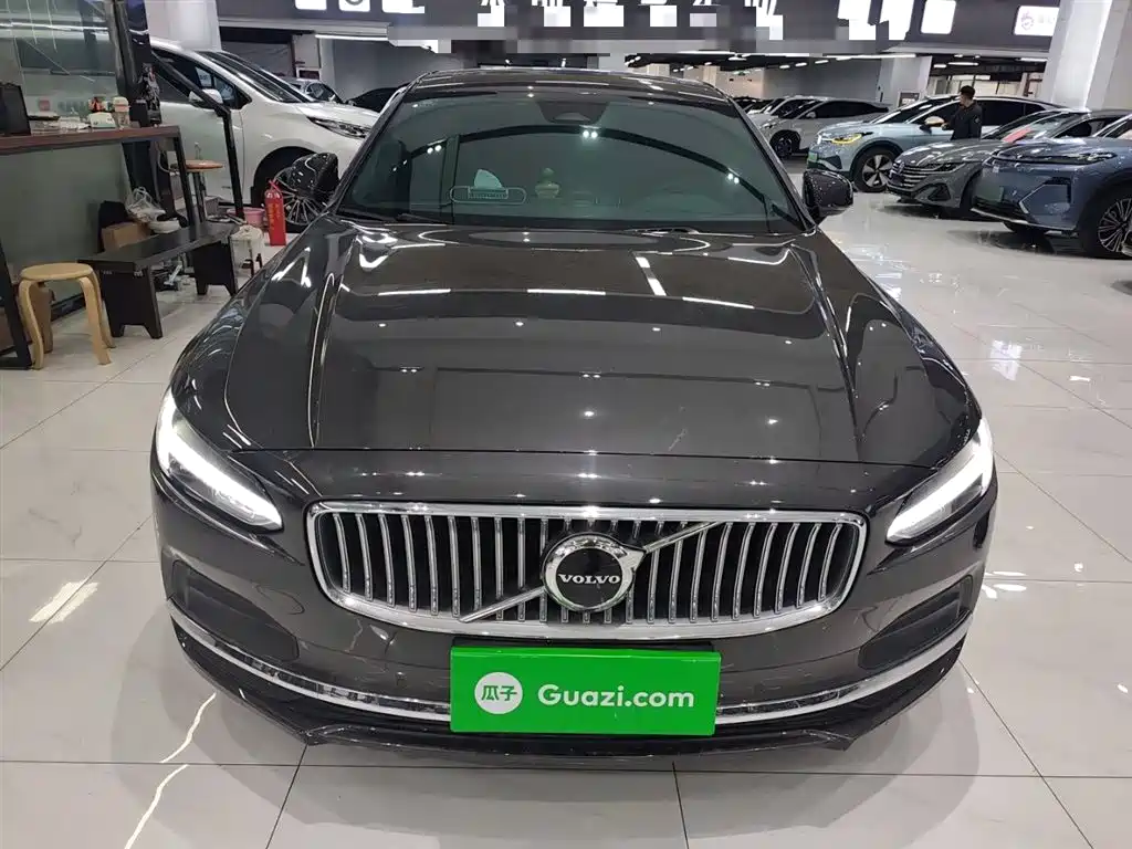 Volvo S90 B5 Smart Ease Luxury