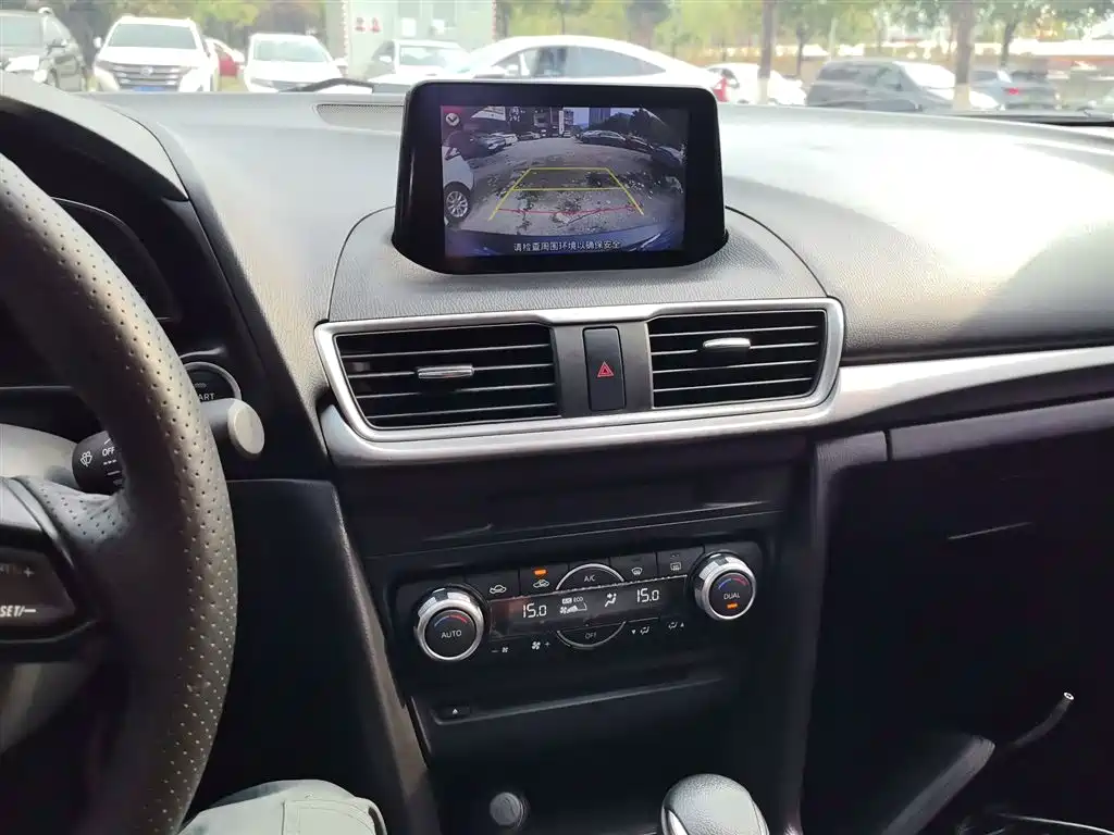 Mazda 3 Axela Sedan 1.5 L Auto Luxury CN-VI