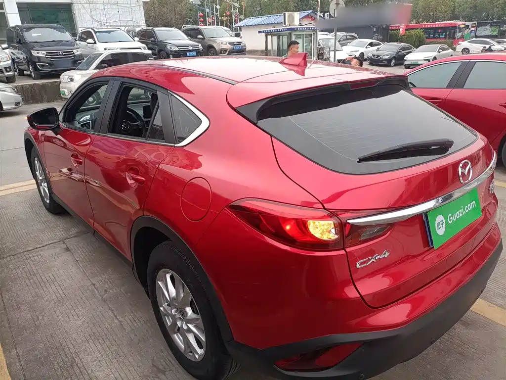 Mazda CX-4 2.0 L Auto 2 WD Blue Sky Explorer CN-V